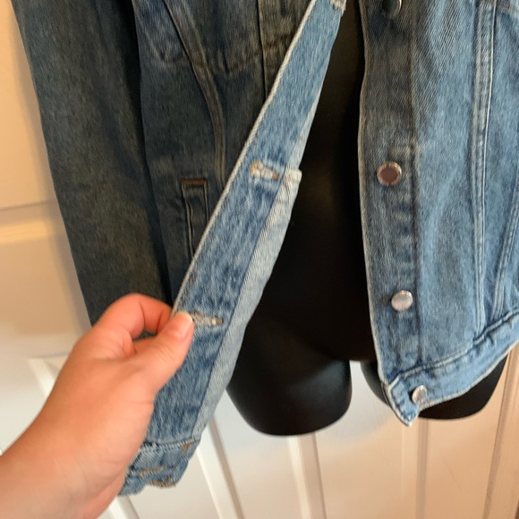 H&M Divided Jean Jacket Size 0 - Picture 2 of 10